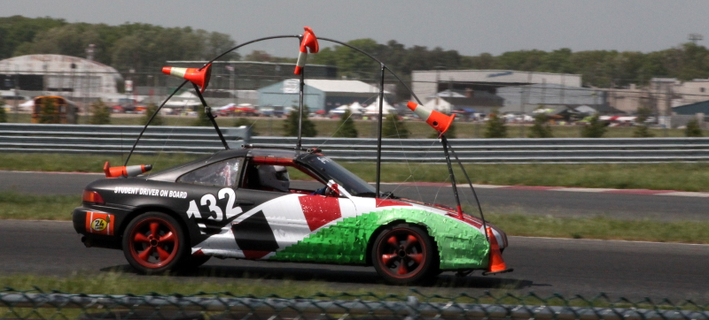 Illustration for article titled How To Race On A Track You've Never Driven Before Without Crapping Your Pants